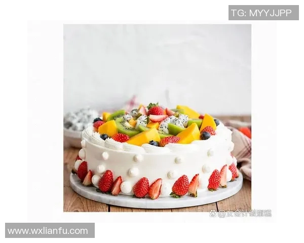 蛋糕的甜美艺术：探索创意蛋糕的制作技巧与背后的文化故事